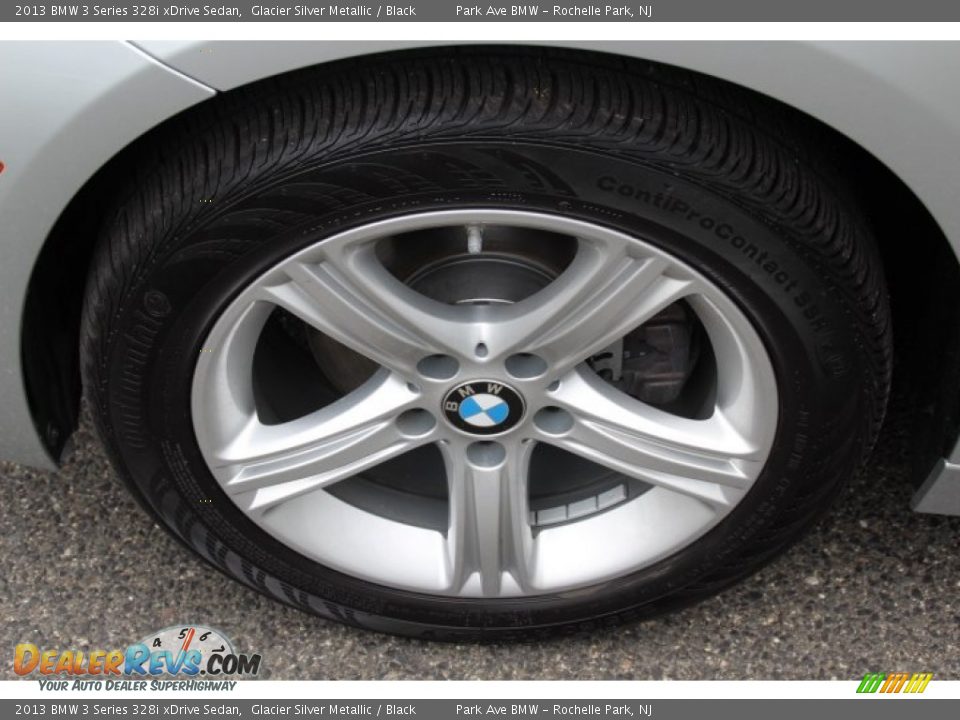 2013 BMW 3 Series 328i xDrive Sedan Glacier Silver Metallic / Black Photo #32