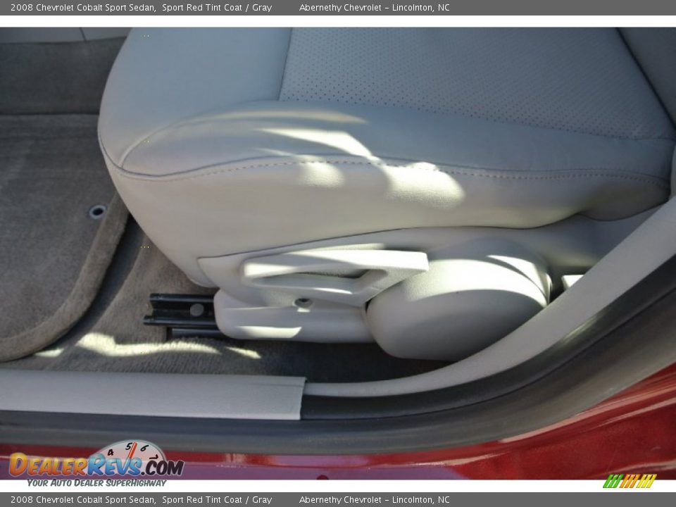2008 Chevrolet Cobalt Sport Sedan Sport Red Tint Coat / Gray Photo #9
