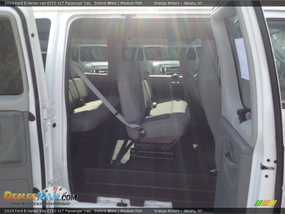 2014 Ford E-Series Van E350 XLT Passenger Van Oxford White / Medium Flint Photo #15