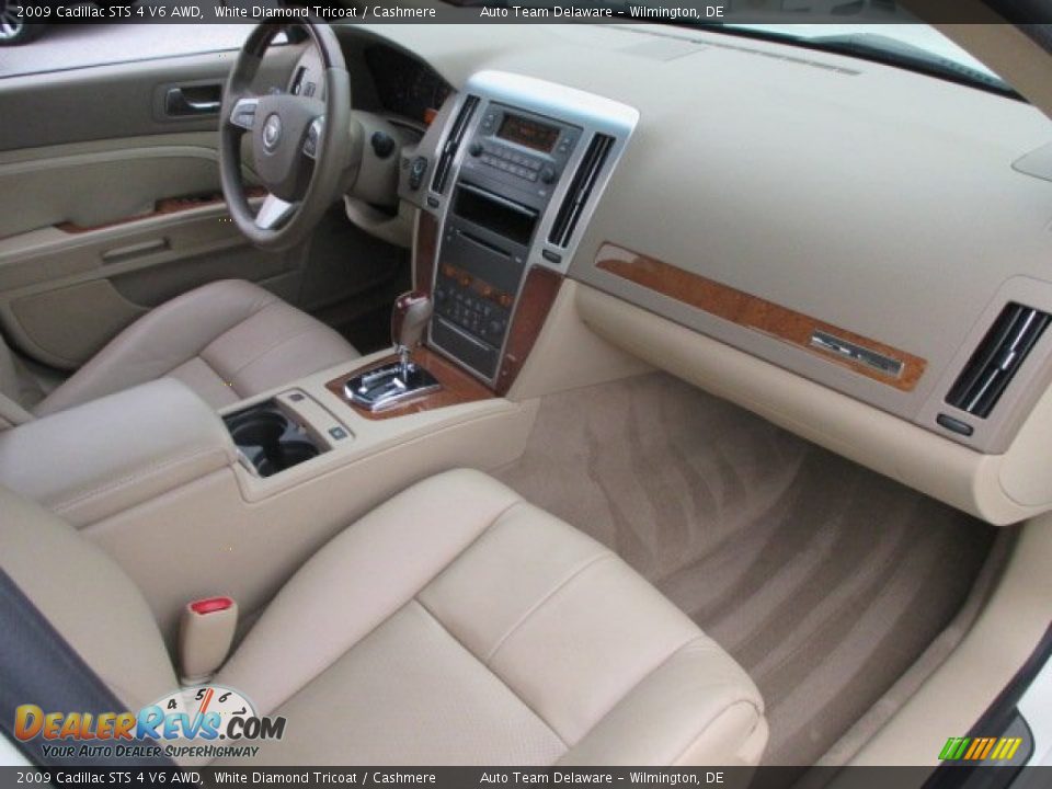 2009 Cadillac STS 4 V6 AWD White Diamond Tricoat / Cashmere Photo #14