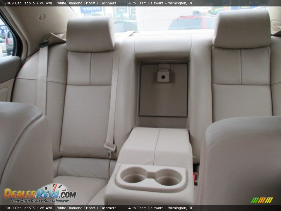 2009 Cadillac STS 4 V6 AWD White Diamond Tricoat / Cashmere Photo #18