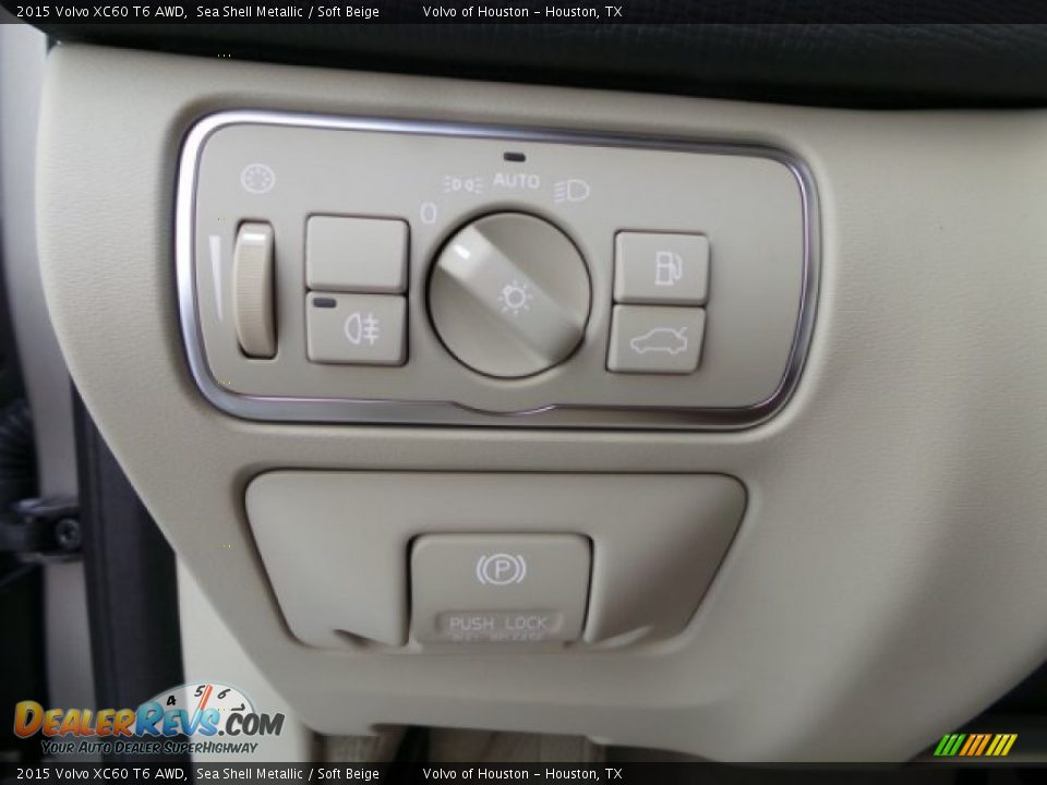 2015 Volvo XC60 T6 AWD Sea Shell Metallic / Soft Beige Photo #22