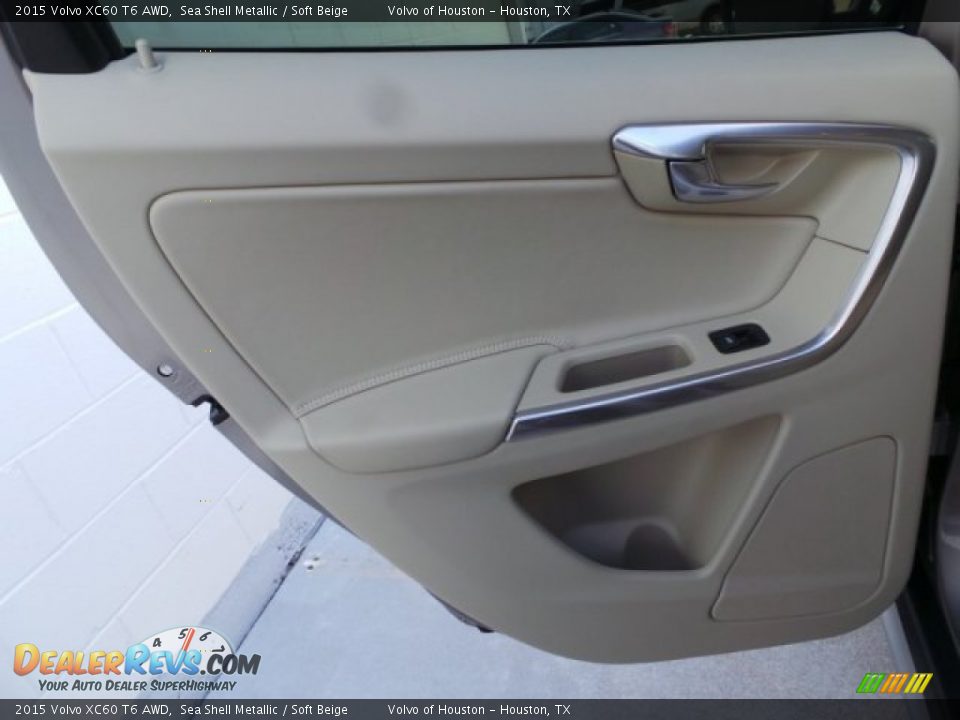 2015 Volvo XC60 T6 AWD Sea Shell Metallic / Soft Beige Photo #23