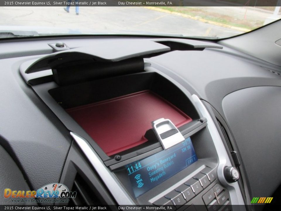 2015 Chevrolet Equinox LS Silver Topaz Metallic / Jet Black Photo #18