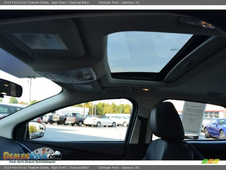 2014 Ford Focus Titanium Sedan Ingot Silver / Charcoal Black Photo #12