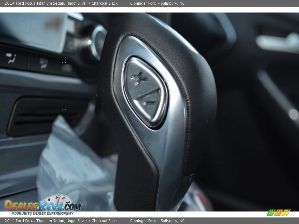 2014 Ford Focus Titanium Sedan Ingot Silver / Charcoal Black Photo #23