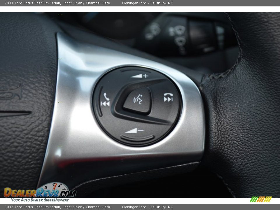 2014 Ford Focus Titanium Sedan Ingot Silver / Charcoal Black Photo #25