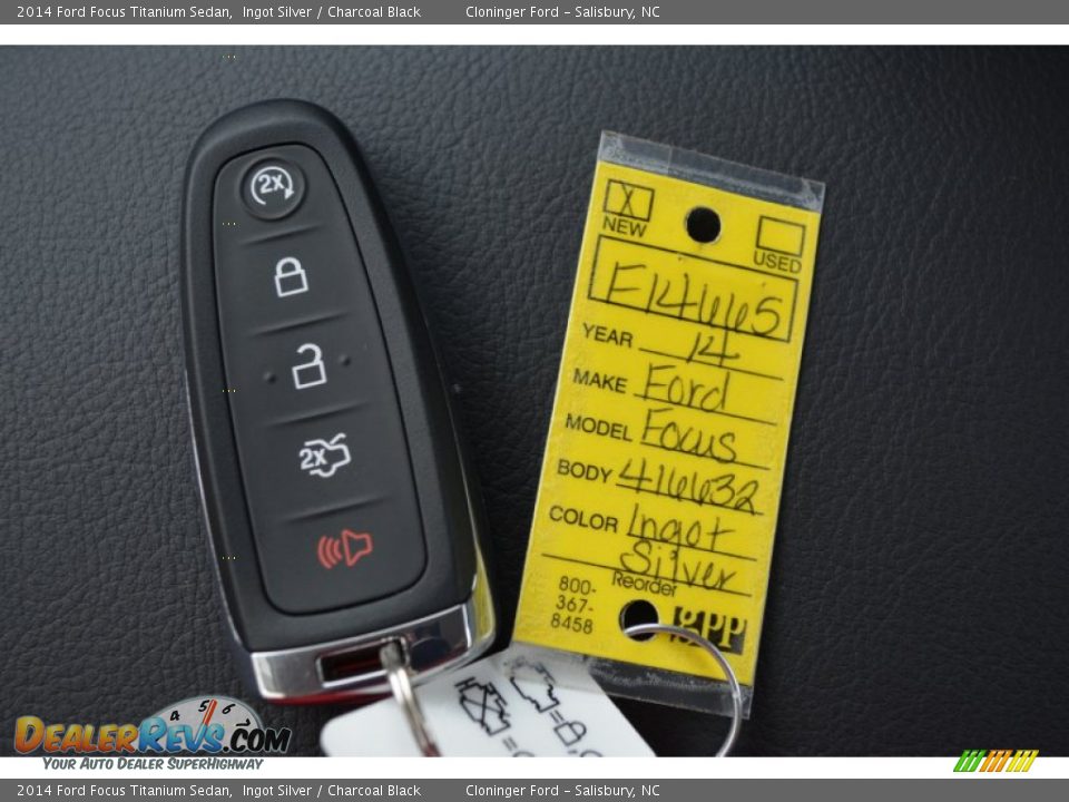 2014 Ford Focus Titanium Sedan Ingot Silver / Charcoal Black Photo #28