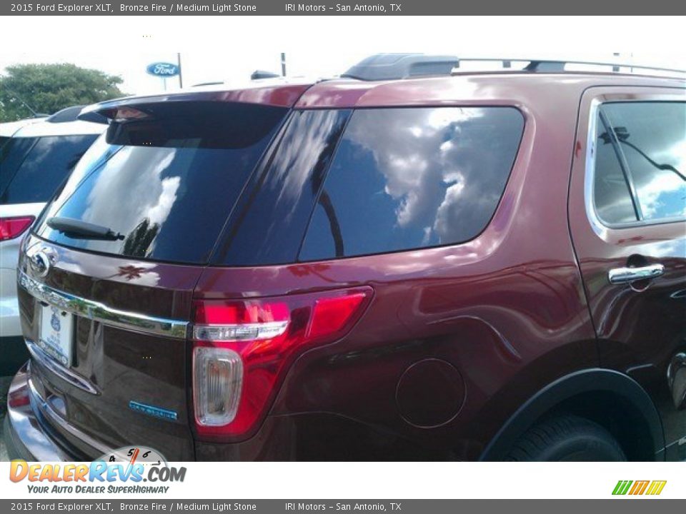 2015 Ford Explorer XLT Bronze Fire / Medium Light Stone Photo #5