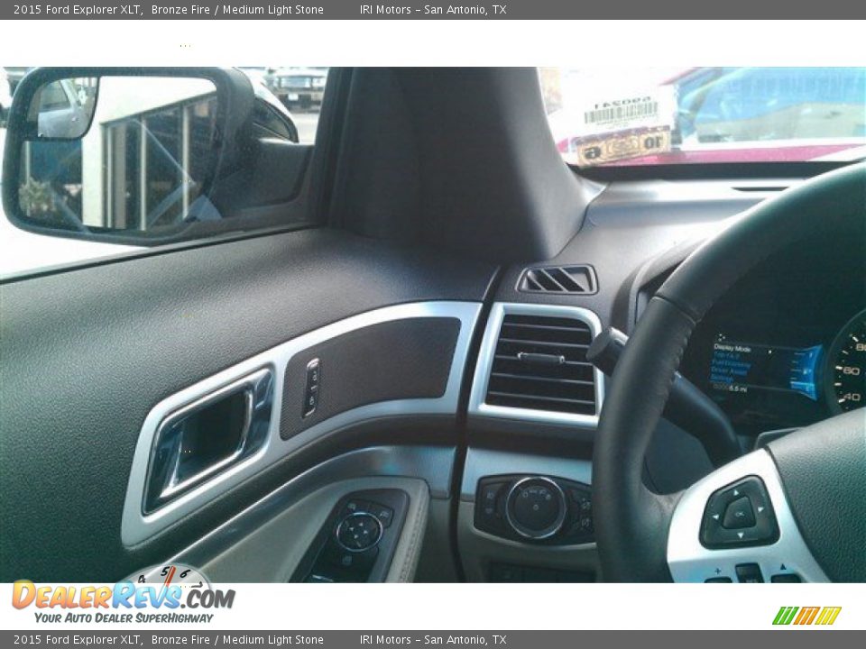 2015 Ford Explorer XLT Bronze Fire / Medium Light Stone Photo #18