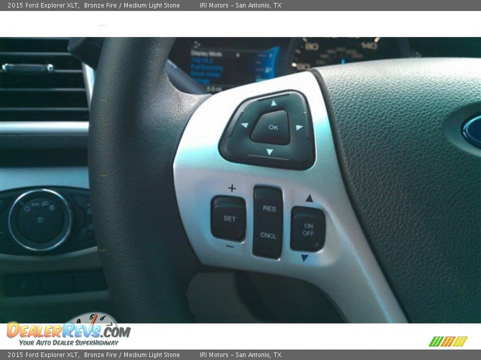 2015 Ford Explorer XLT Bronze Fire / Medium Light Stone Photo #22