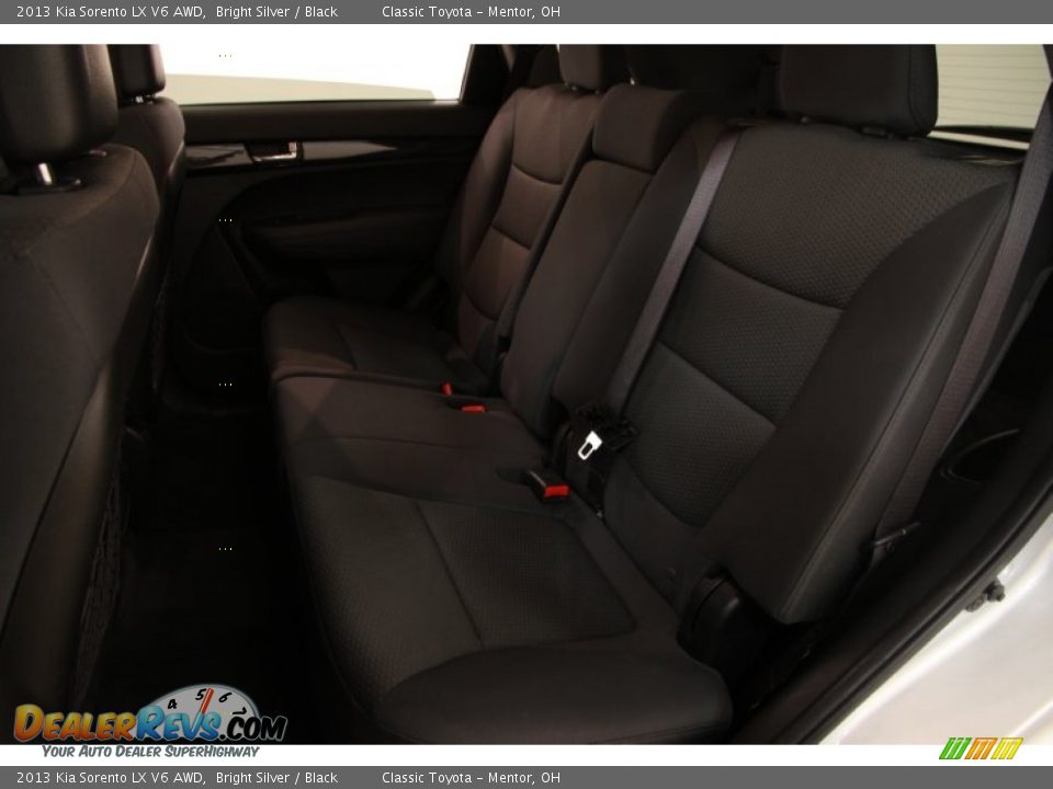 2013 Kia Sorento LX V6 AWD Bright Silver / Black Photo #12