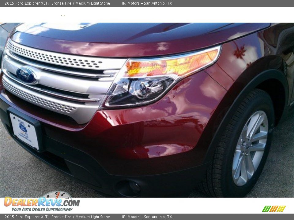 2015 Ford Explorer XLT Bronze Fire / Medium Light Stone Photo #35