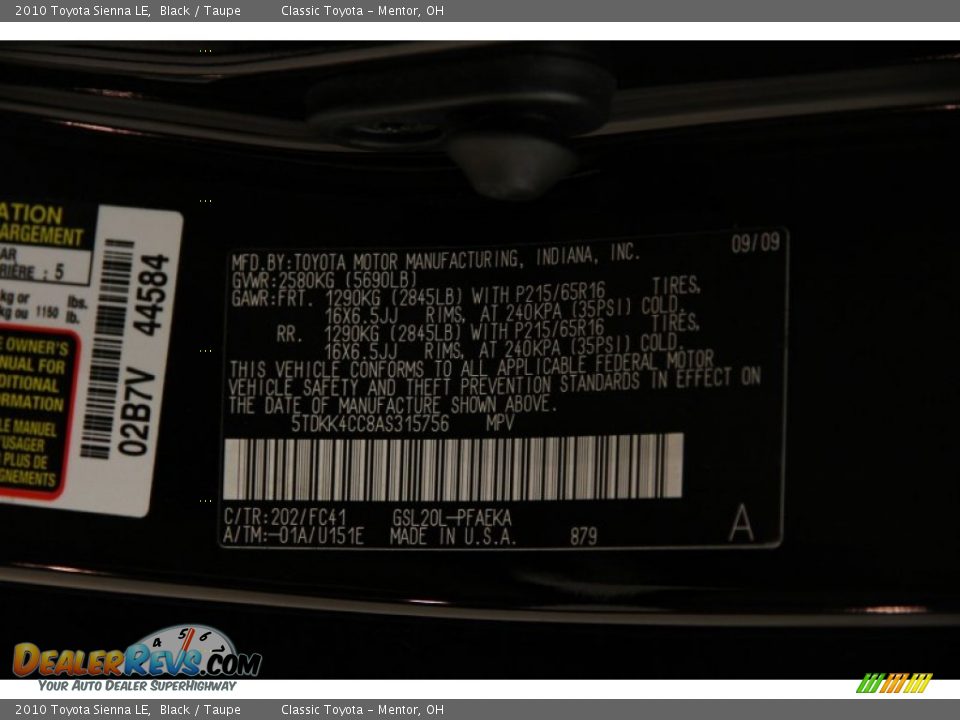 2010 Toyota Sienna LE Black / Taupe Photo #16