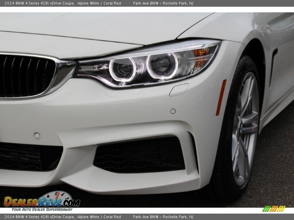 2014 BMW 4 Series 428i xDrive Coupe Alpine White / Coral Red Photo #30