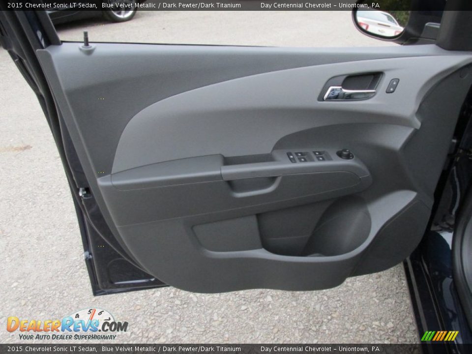 2015 Chevrolet Sonic LT Sedan Blue Velvet Metallic / Dark Pewter/Dark Titanium Photo #11
