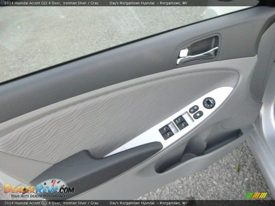 2014 Hyundai Accent GLS 4 Door Ironman Silver / Gray Photo #14