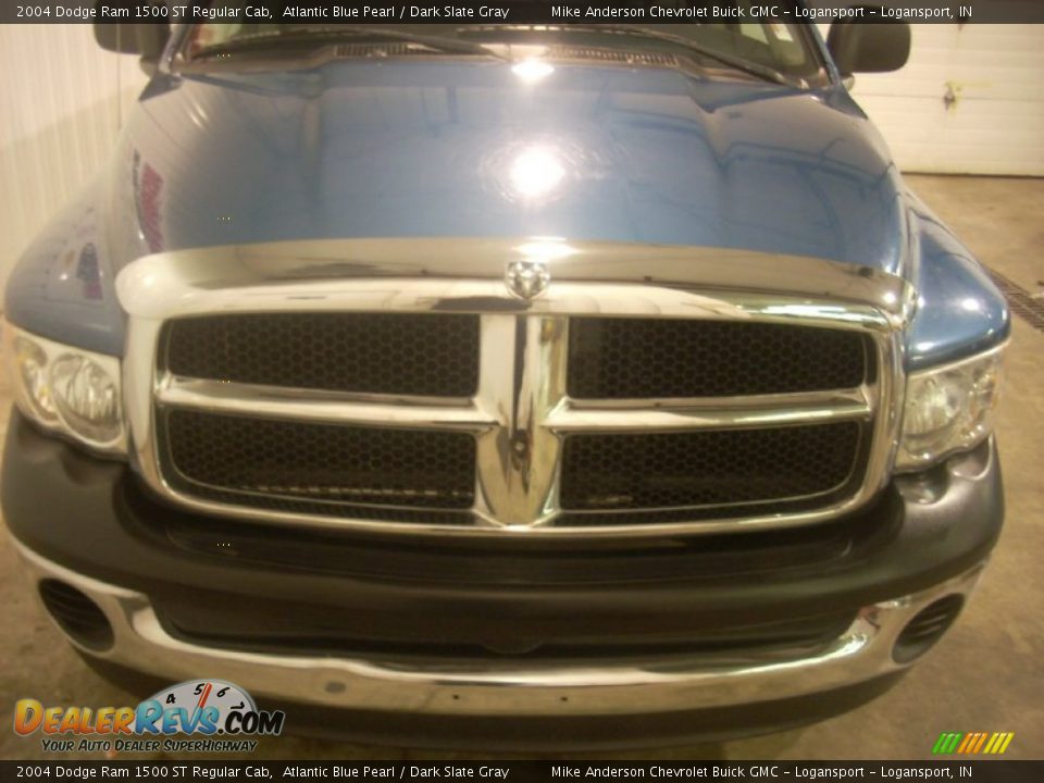 2004 Dodge Ram 1500 ST Regular Cab Atlantic Blue Pearl / Dark Slate Gray Photo #3