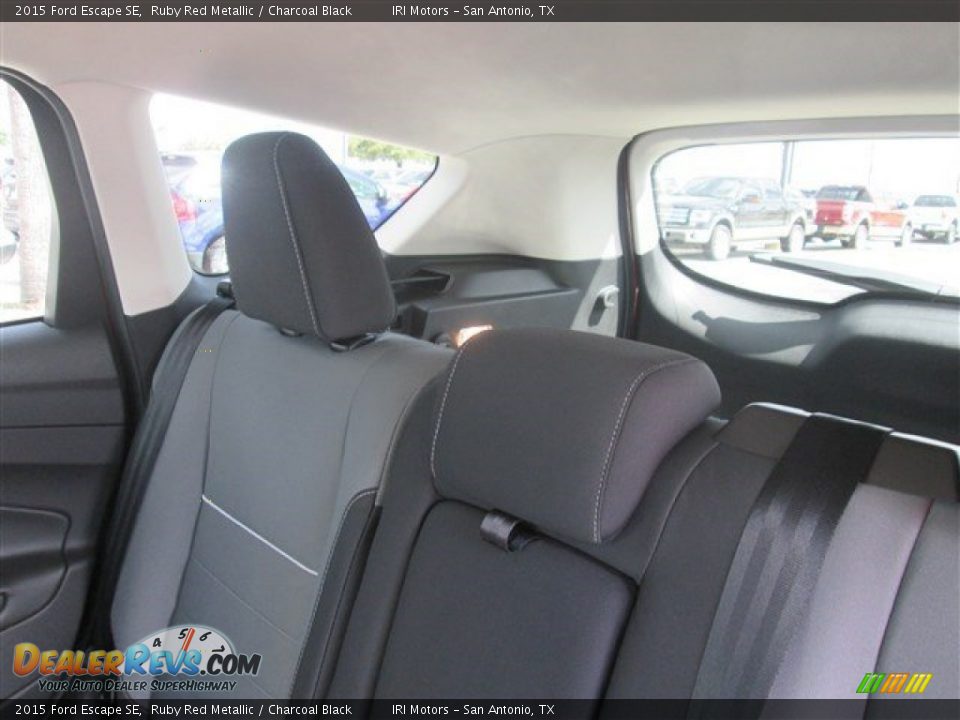 2015 Ford Escape SE Ruby Red Metallic / Charcoal Black Photo #14