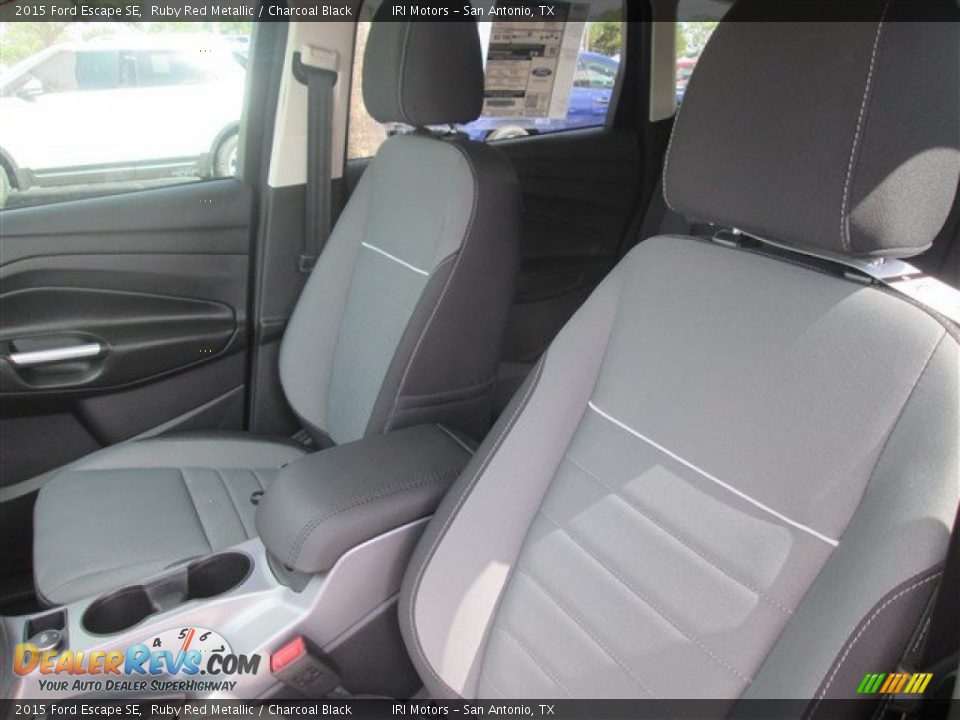 2015 Ford Escape SE Ruby Red Metallic / Charcoal Black Photo #22