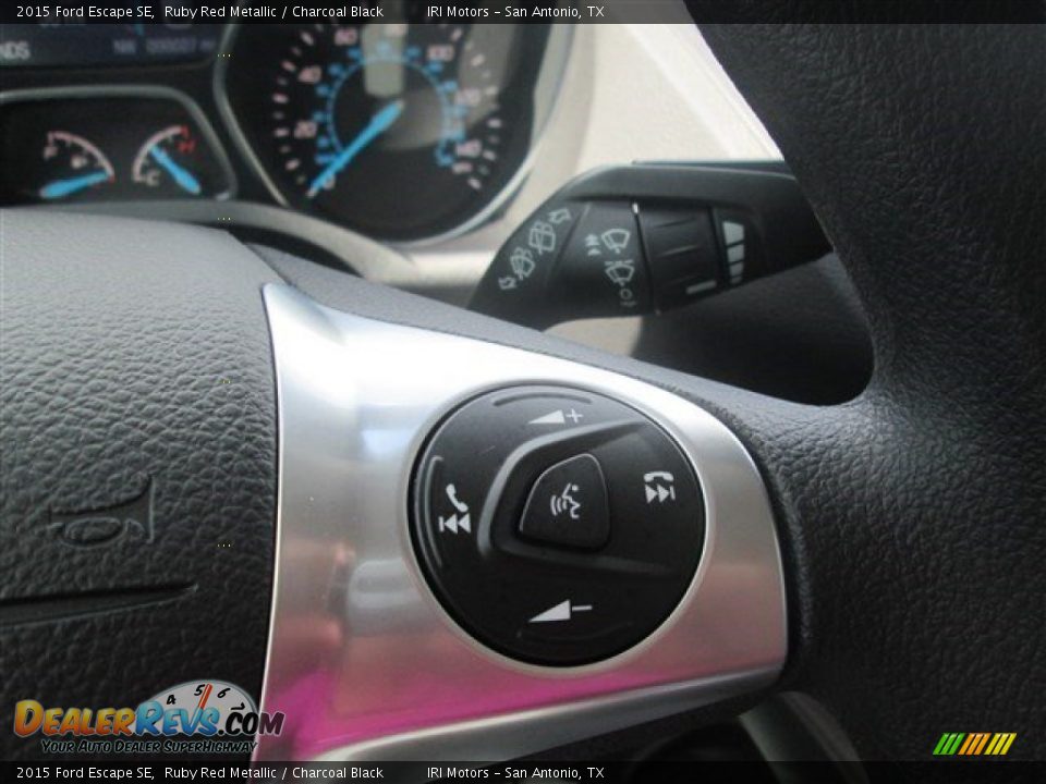 2015 Ford Escape SE Ruby Red Metallic / Charcoal Black Photo #28