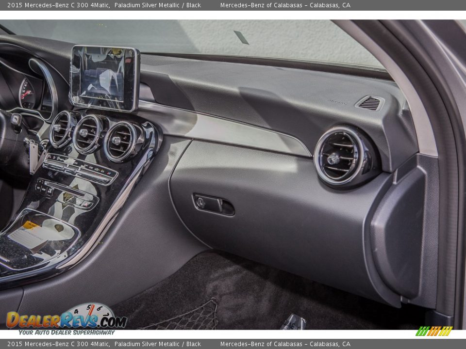 2015 Mercedes-Benz C 300 4Matic Paladium Silver Metallic / Black Photo #8