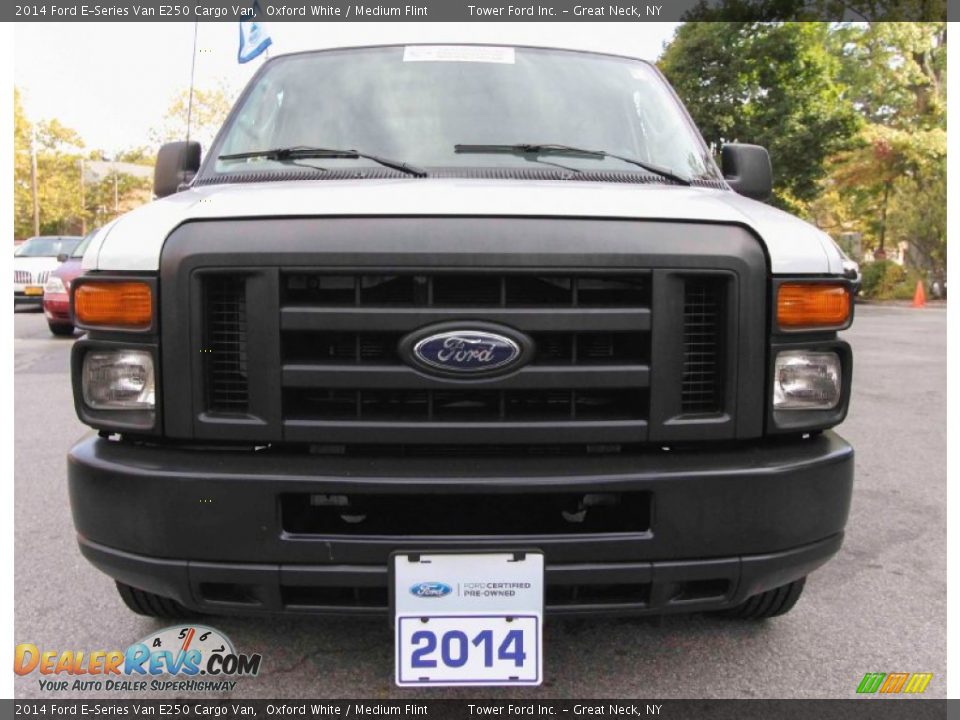 2014 Ford E-Series Van E250 Cargo Van Oxford White / Medium Flint Photo #2