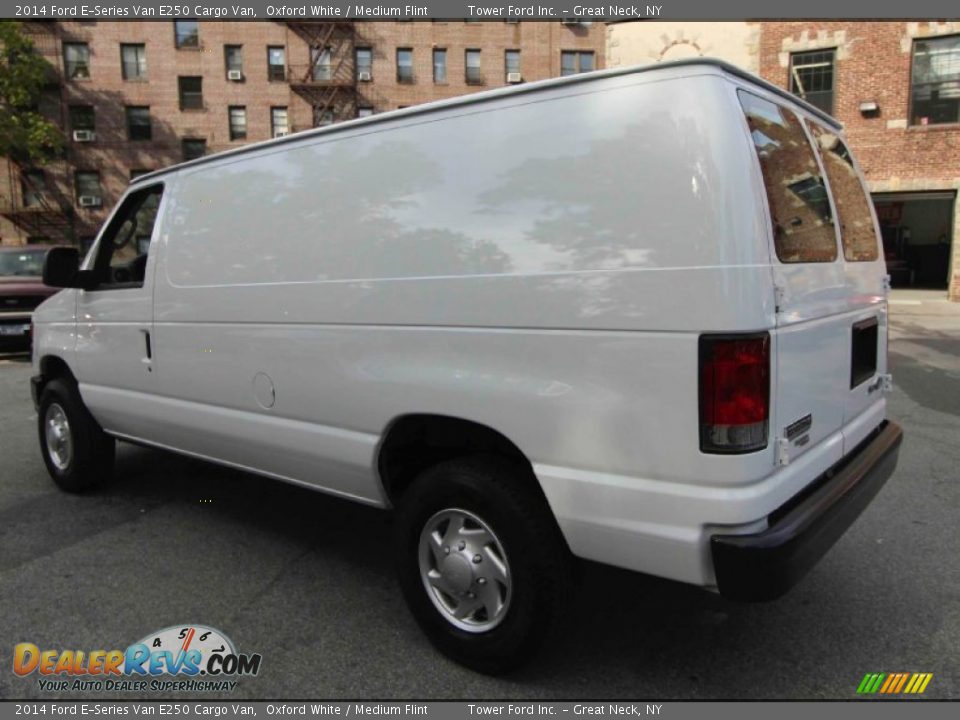 2014 Ford E-Series Van E250 Cargo Van Oxford White / Medium Flint Photo #4