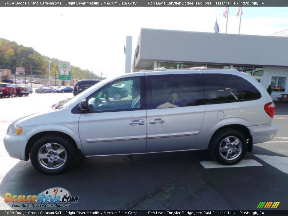 2004 Dodge Grand Caravan SXT Bright Silver Metallic / Medium Slate Gray Photo #2