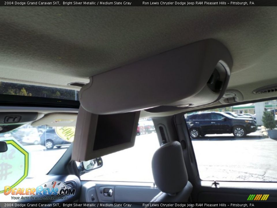 2004 Dodge Grand Caravan SXT Bright Silver Metallic / Medium Slate Gray Photo #13