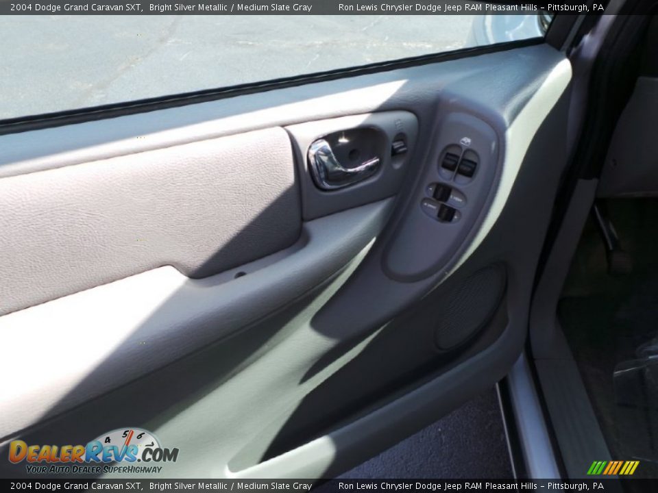 2004 Dodge Grand Caravan SXT Bright Silver Metallic / Medium Slate Gray Photo #14
