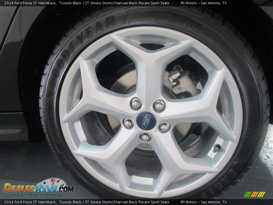 2014 Ford Focus ST Hatchback Tuxedo Black / ST Smoke Storm/Charcoal Black Recaro Sport Seats Photo #4