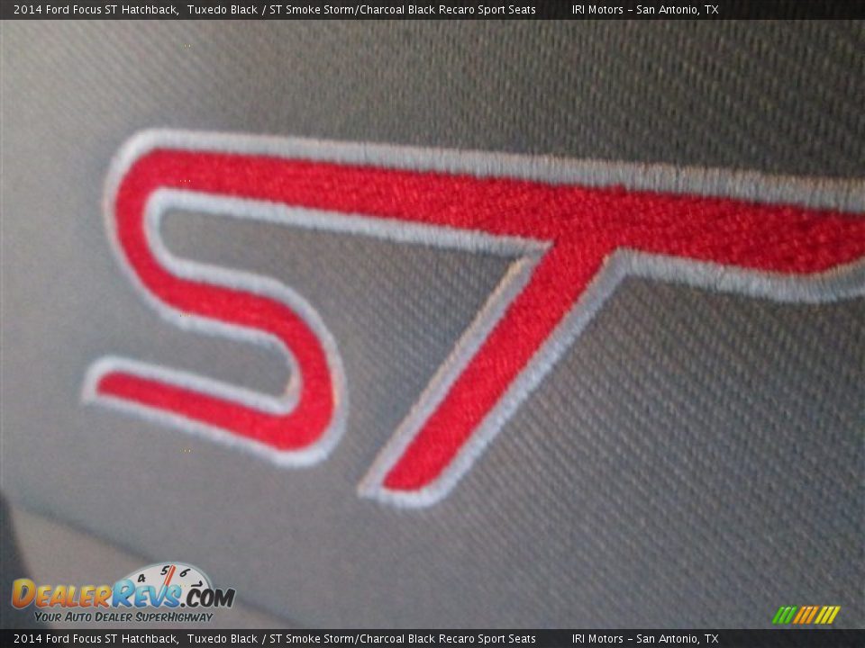 2014 Ford Focus ST Hatchback Tuxedo Black / ST Smoke Storm/Charcoal Black Recaro Sport Seats Photo #12