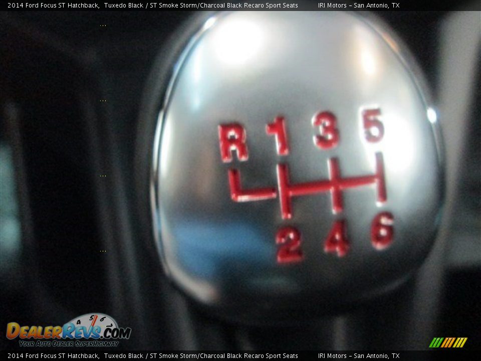 2014 Ford Focus ST Hatchback Tuxedo Black / ST Smoke Storm/Charcoal Black Recaro Sport Seats Photo #19