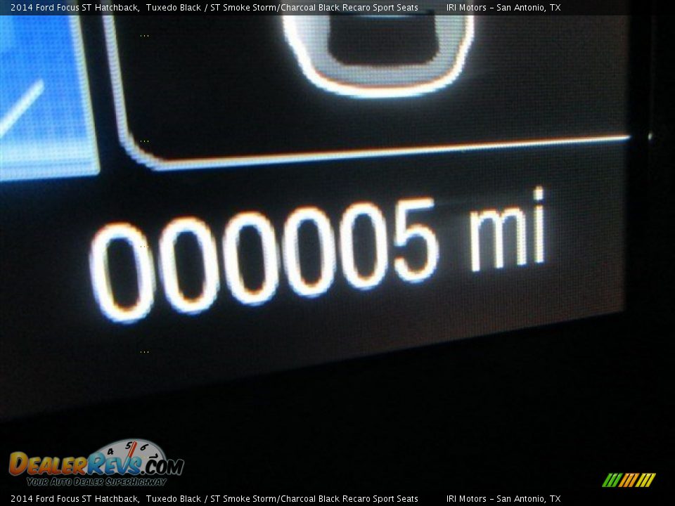 2014 Ford Focus ST Hatchback Tuxedo Black / ST Smoke Storm/Charcoal Black Recaro Sport Seats Photo #23