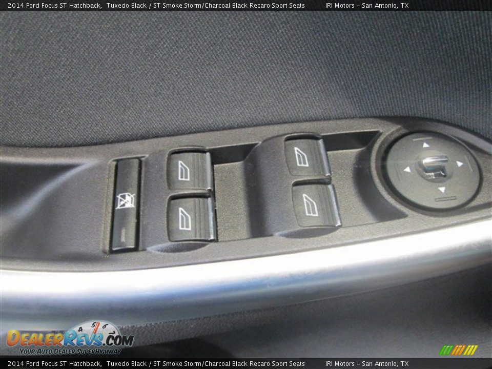 2014 Ford Focus ST Hatchback Tuxedo Black / ST Smoke Storm/Charcoal Black Recaro Sport Seats Photo #26