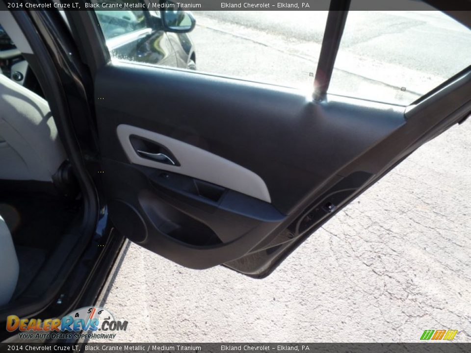2014 Chevrolet Cruze LT Black Granite Metallic / Medium Titanium Photo #12