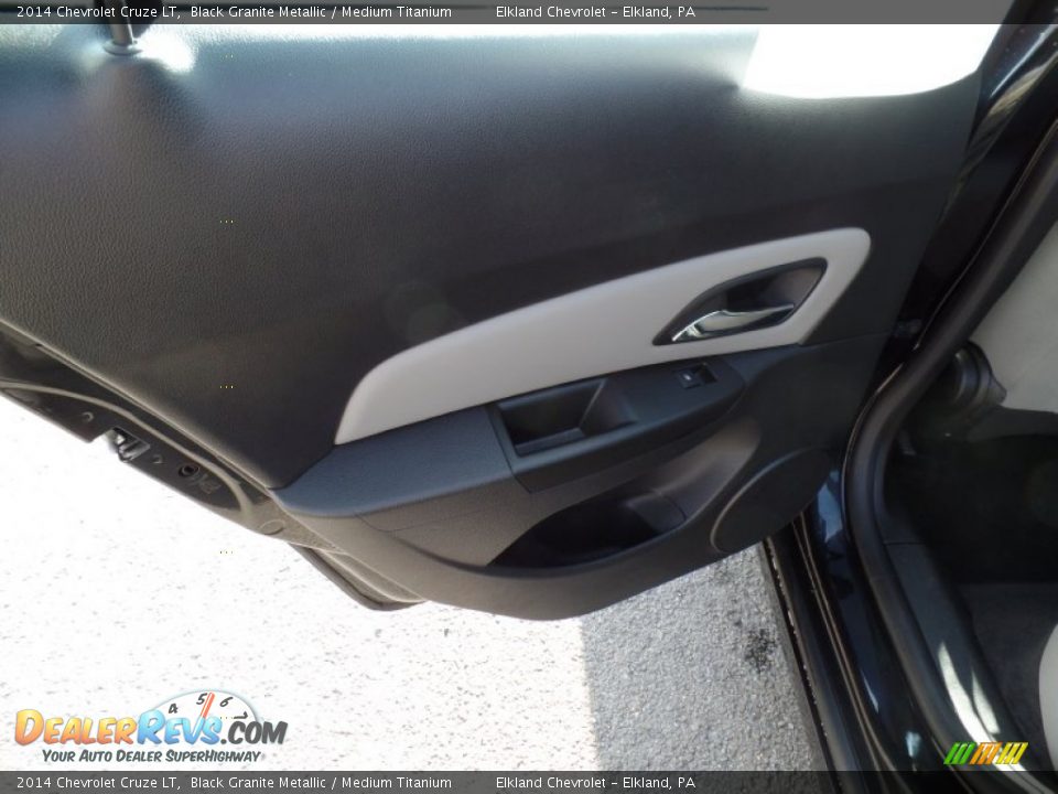 2014 Chevrolet Cruze LT Black Granite Metallic / Medium Titanium Photo #15