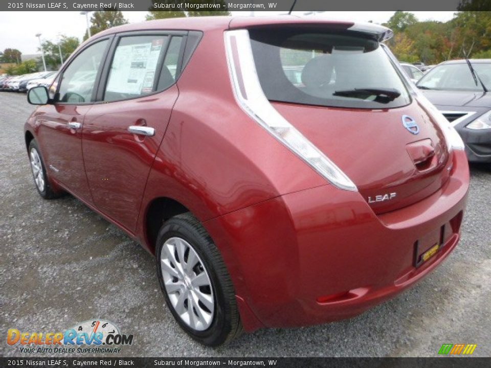 2015 Nissan LEAF S Cayenne Red / Black Photo #5