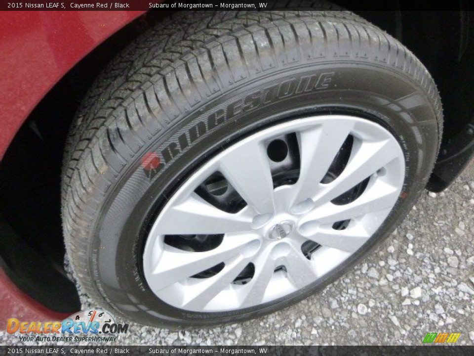 2015 Nissan LEAF S Cayenne Red / Black Photo #9