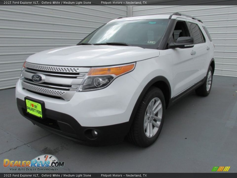 2015 Ford Explorer XLT Oxford White / Medium Light Stone Photo #7
