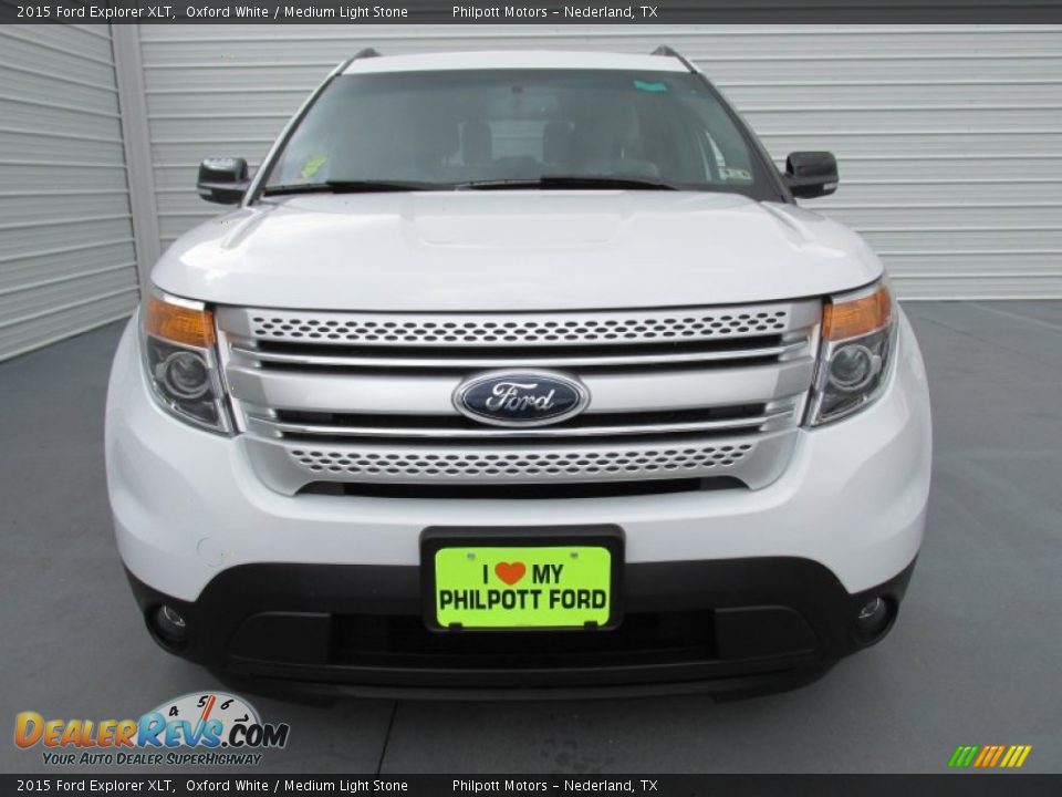 2015 Ford Explorer XLT Oxford White / Medium Light Stone Photo #8