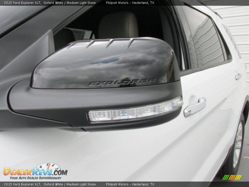 2015 Ford Explorer XLT Oxford White / Medium Light Stone Photo #12