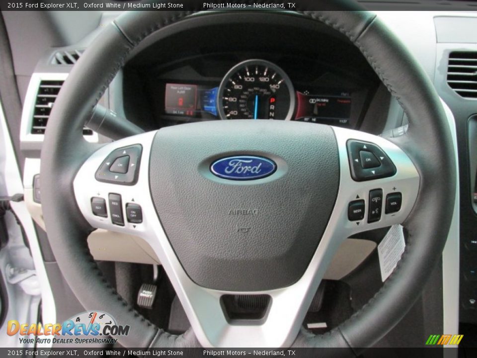 2015 Ford Explorer XLT Oxford White / Medium Light Stone Photo #33