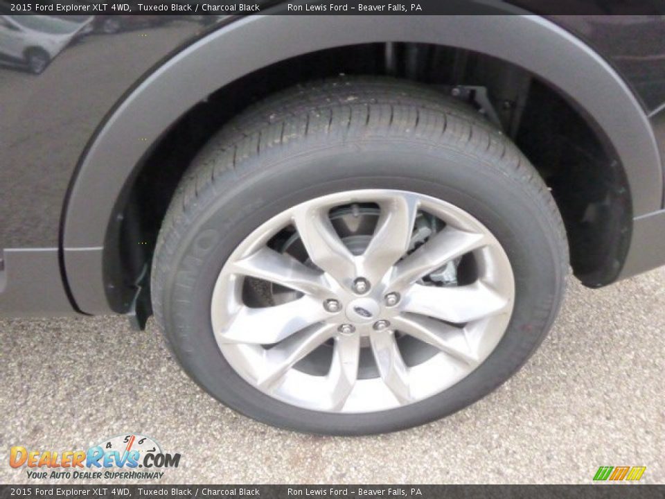 2015 Ford Explorer XLT 4WD Tuxedo Black / Charcoal Black Photo #9