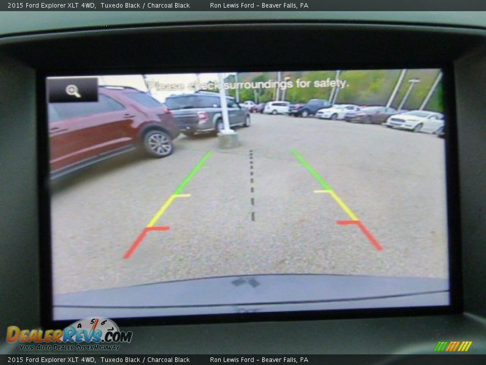 2015 Ford Explorer XLT 4WD Tuxedo Black / Charcoal Black Photo #16