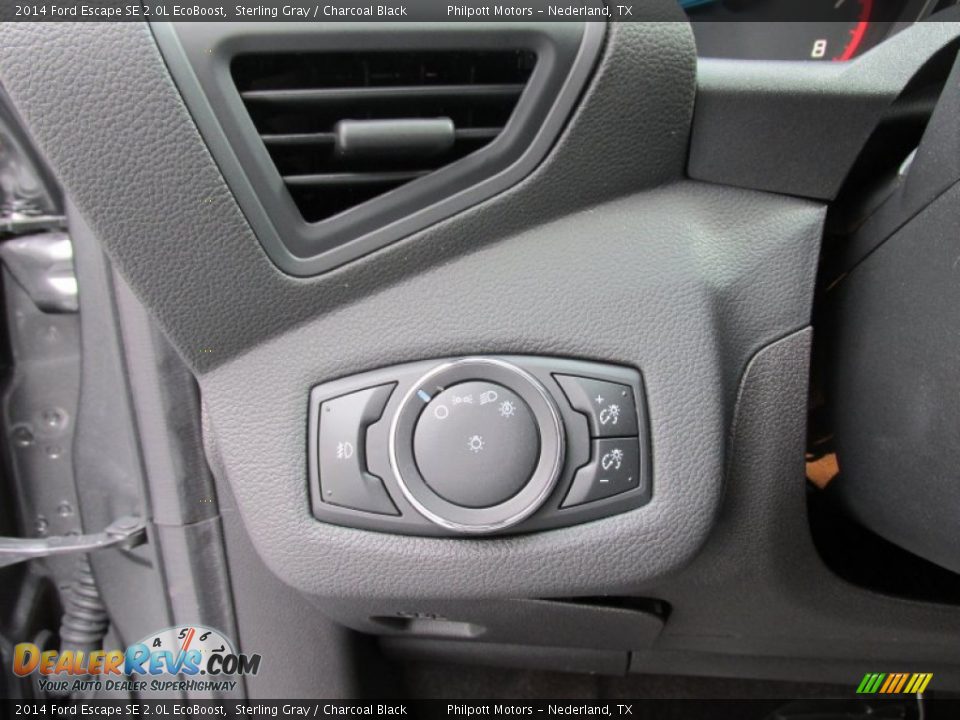 2014 Ford Escape SE 2.0L EcoBoost Sterling Gray / Charcoal Black Photo #32