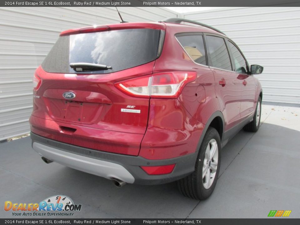 2014 Ford Escape SE 1.6L EcoBoost Ruby Red / Medium Light Stone Photo #4