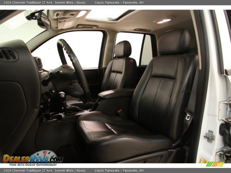 2009 Chevrolet TrailBlazer LT 4x4 Summit White / Ebony Photo #5