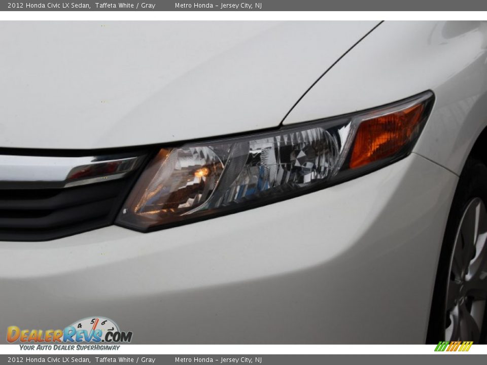 2012 Honda Civic LX Sedan Taffeta White / Gray Photo #30
